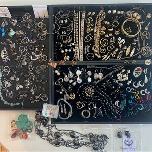 HUGE lot of jewelry!